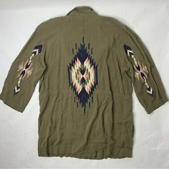 Size L Miss Me Womens large Green Aztec Top Shirt Double Breasted Button Front - Picture 2 of 12